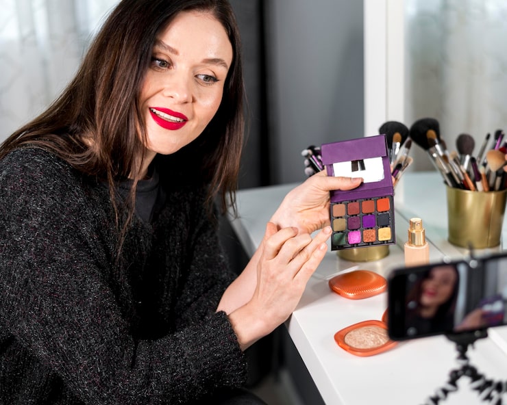 Watching Tutorial for Makeup Helps You