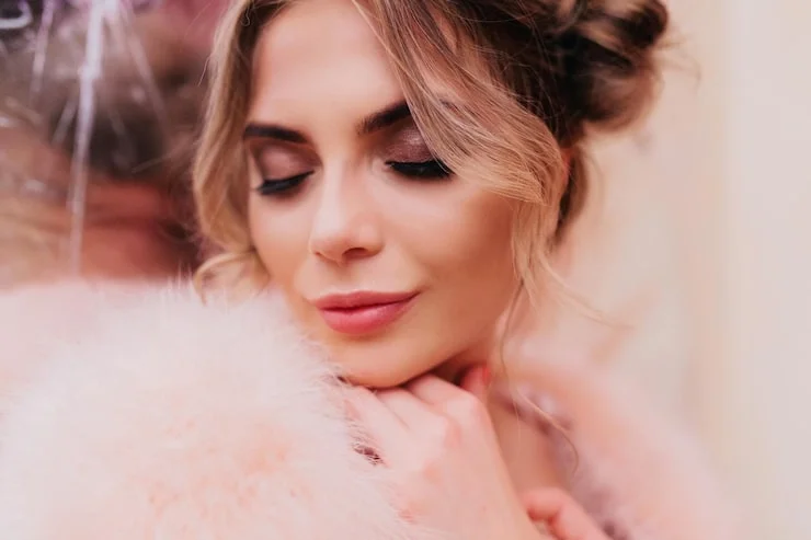 What Soft Glam Actually Means